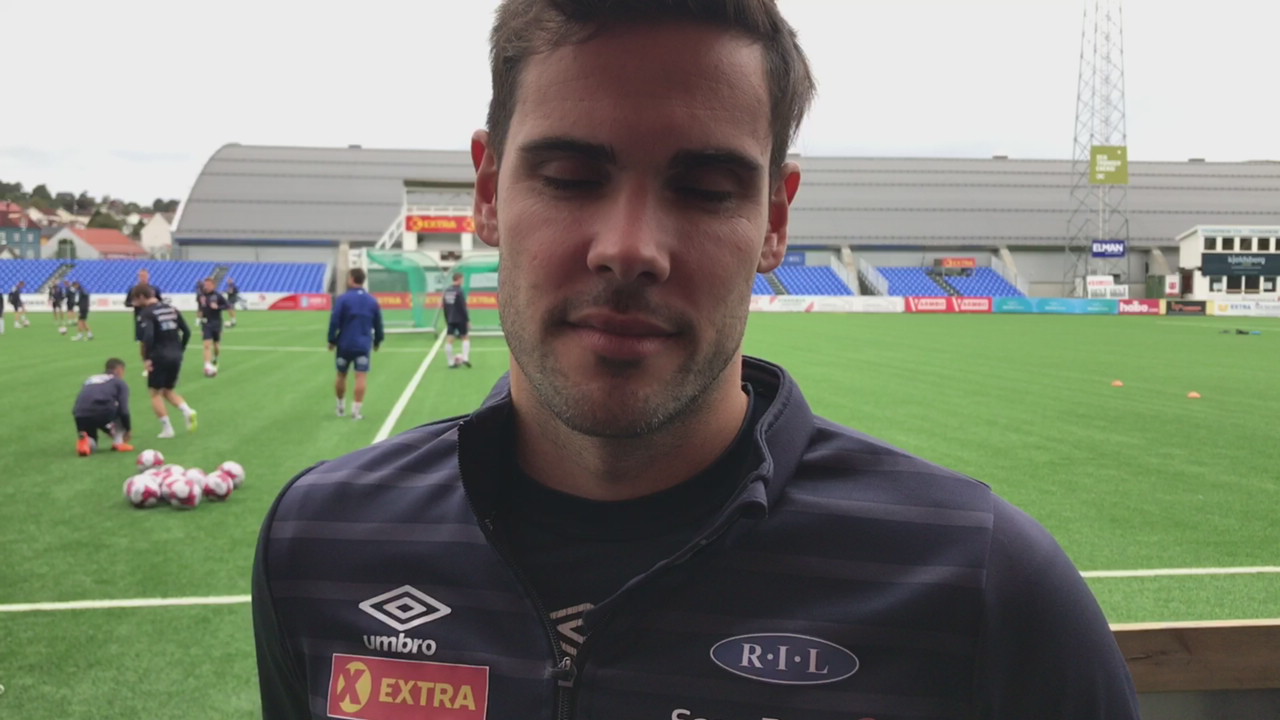 E1D60312-55E2-41F3-A961-25F0181D533C.MOV